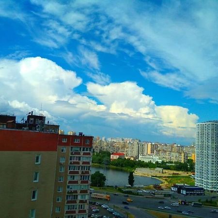Уютная Квартира Метро Харьковская 3 Мин, Паспорт-Сервис, Аэропорт Борисполь Kiew Exterior foto
